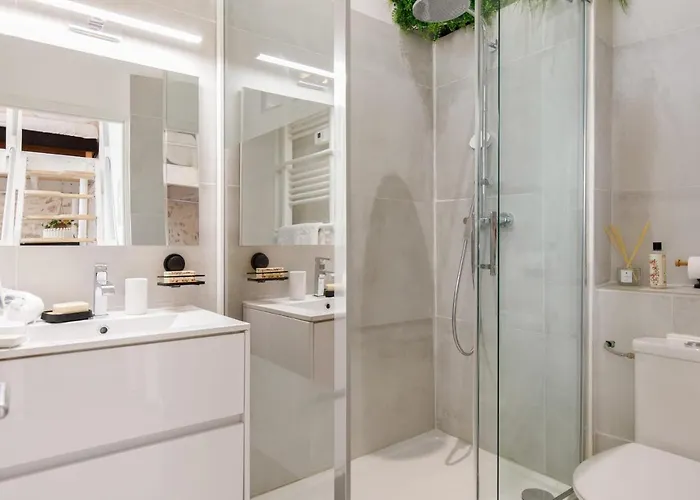 Appartamento Superb Air-conditioned Loft In The Heart Of Viel Antibes