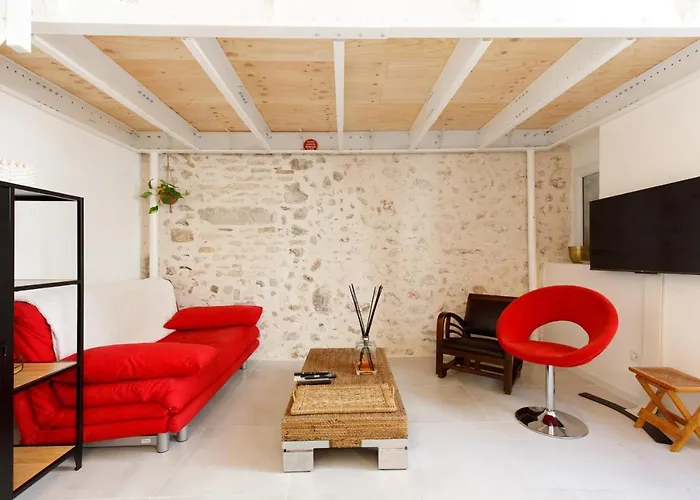 Apartment Superb Air-conditioned Loft In The Heart Of Viel Antibes